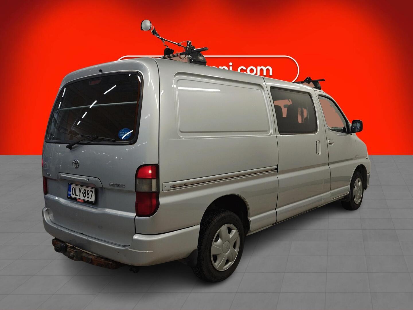 TOYOTA HIACE 2006