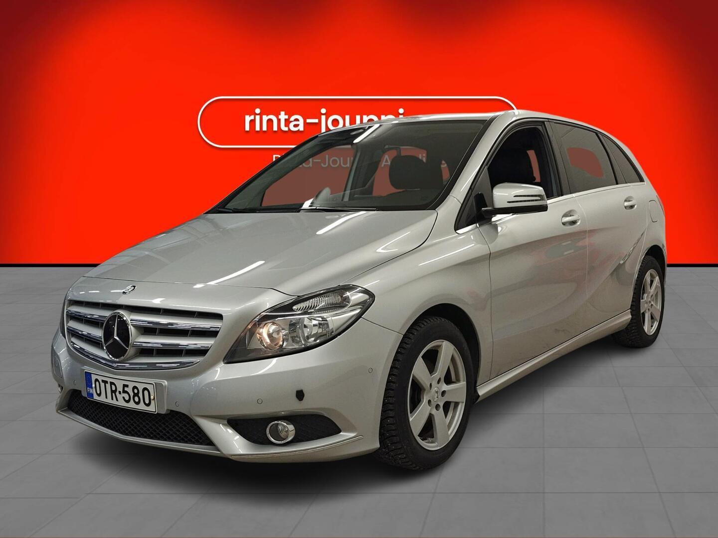 MERCEDES-BENZ B 2013