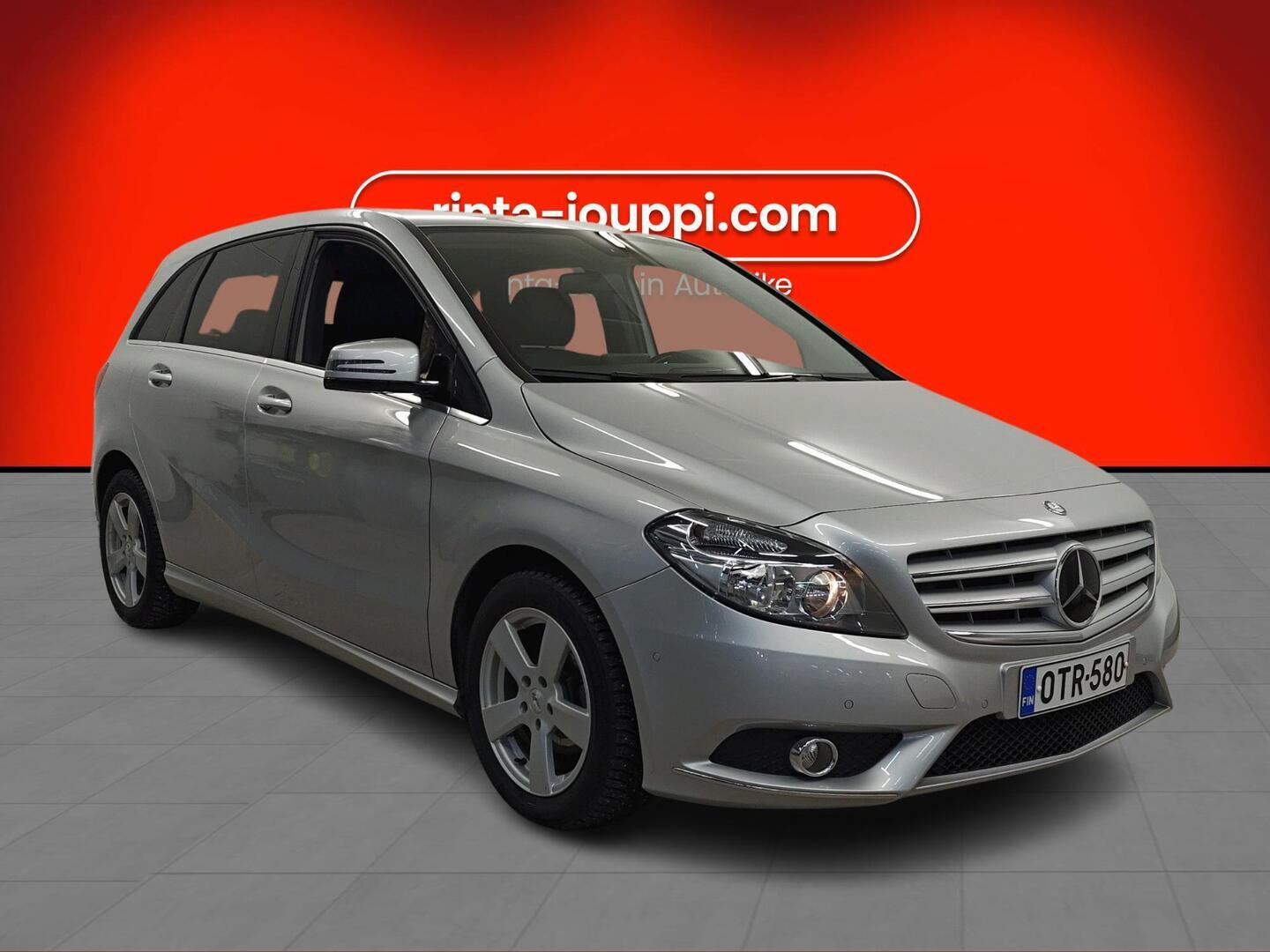 MERCEDES-BENZ B 2013