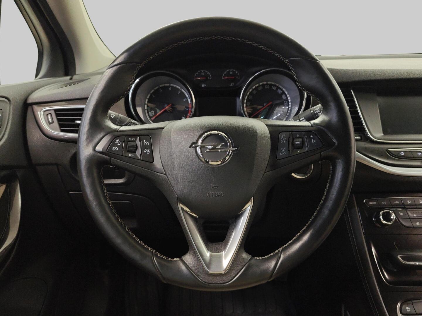 OPEL Astra 2016