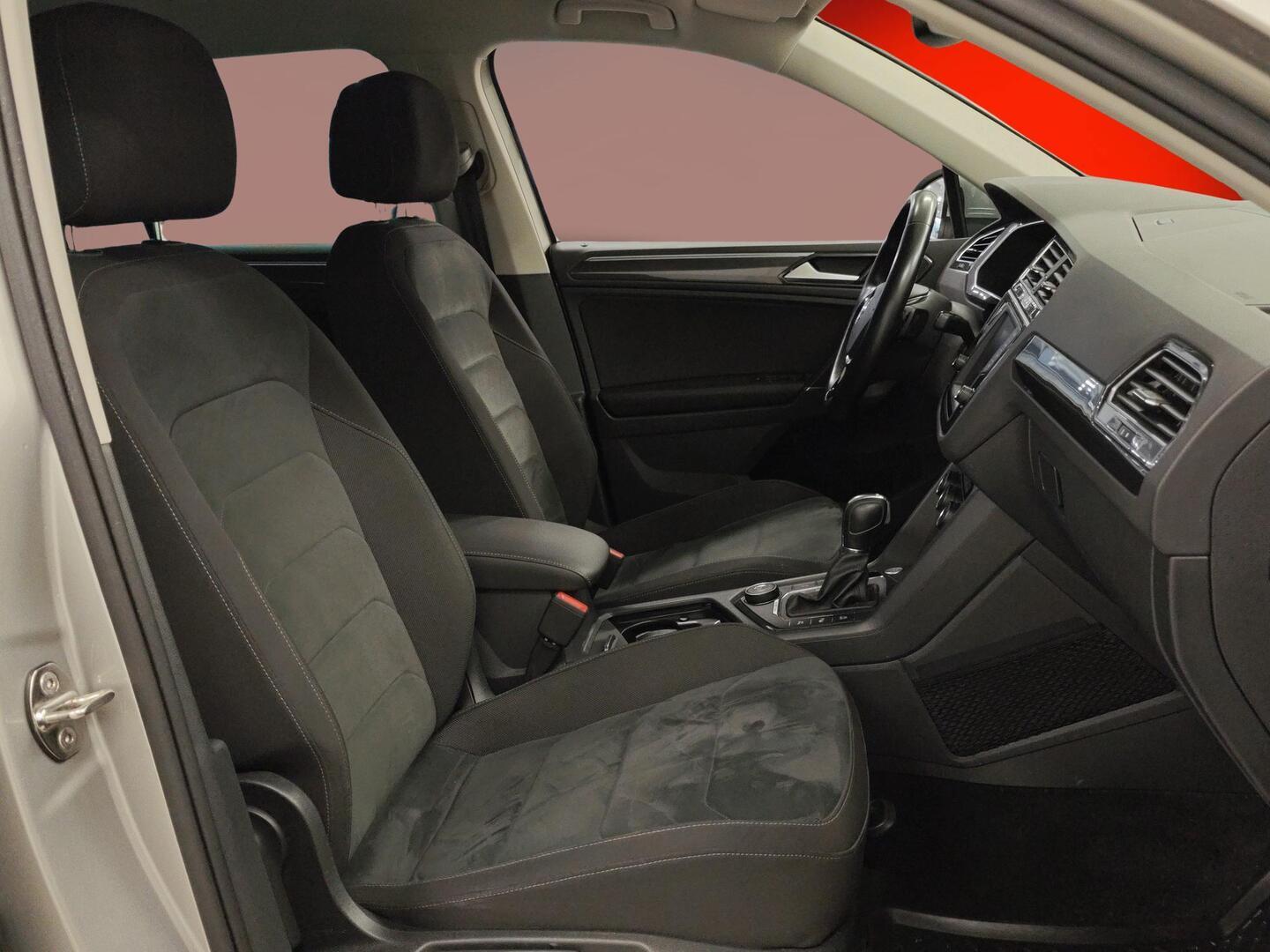 VOLKSWAGEN Tiguan 2017