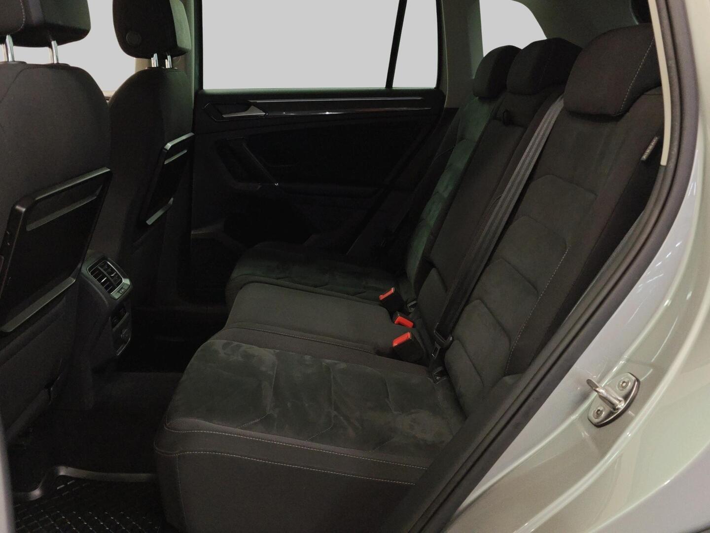 VOLKSWAGEN Tiguan 2017