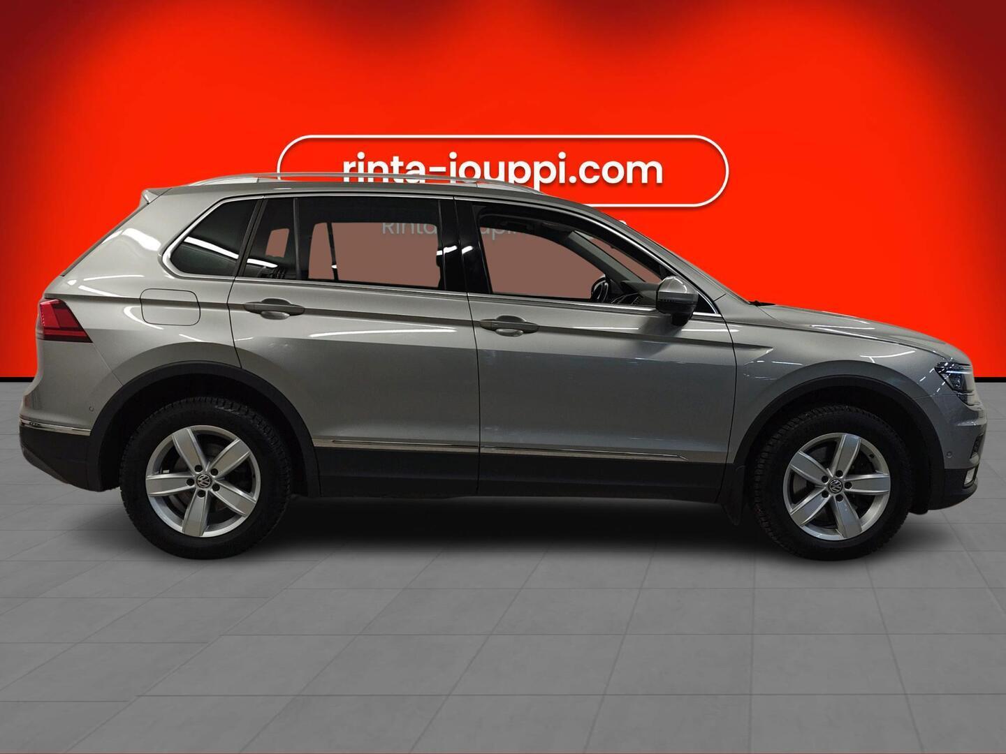 VOLKSWAGEN Tiguan 2017