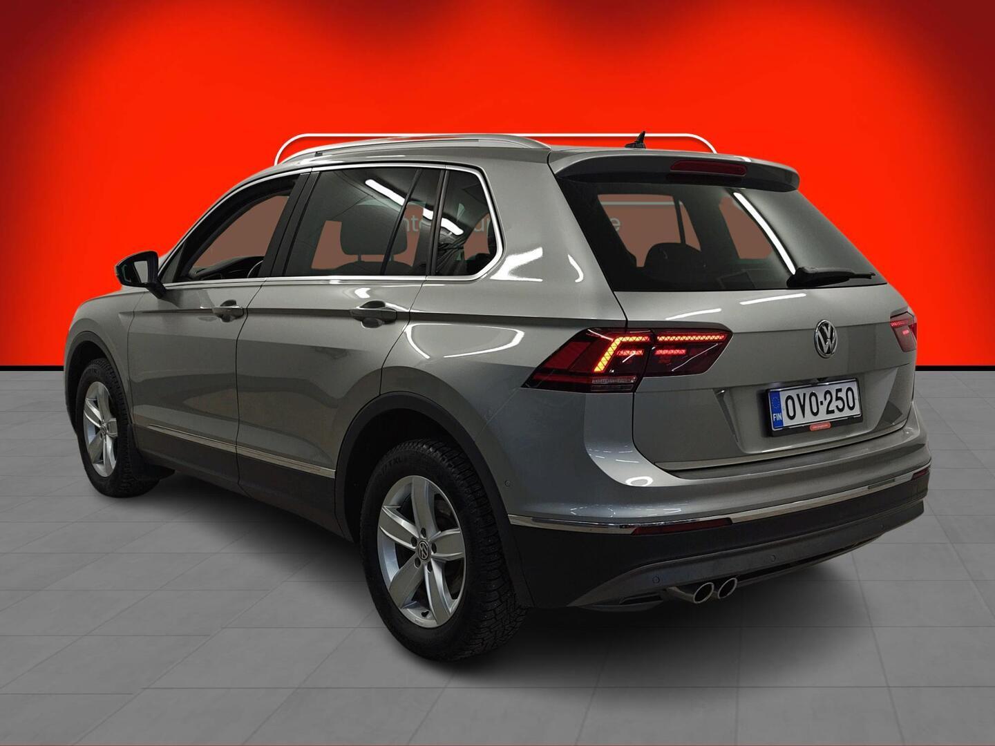 VOLKSWAGEN Tiguan 2017