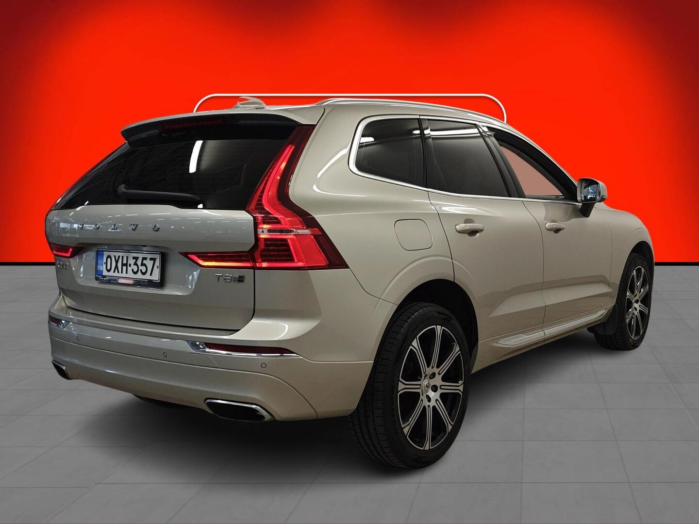 VOLVO XC60 2018