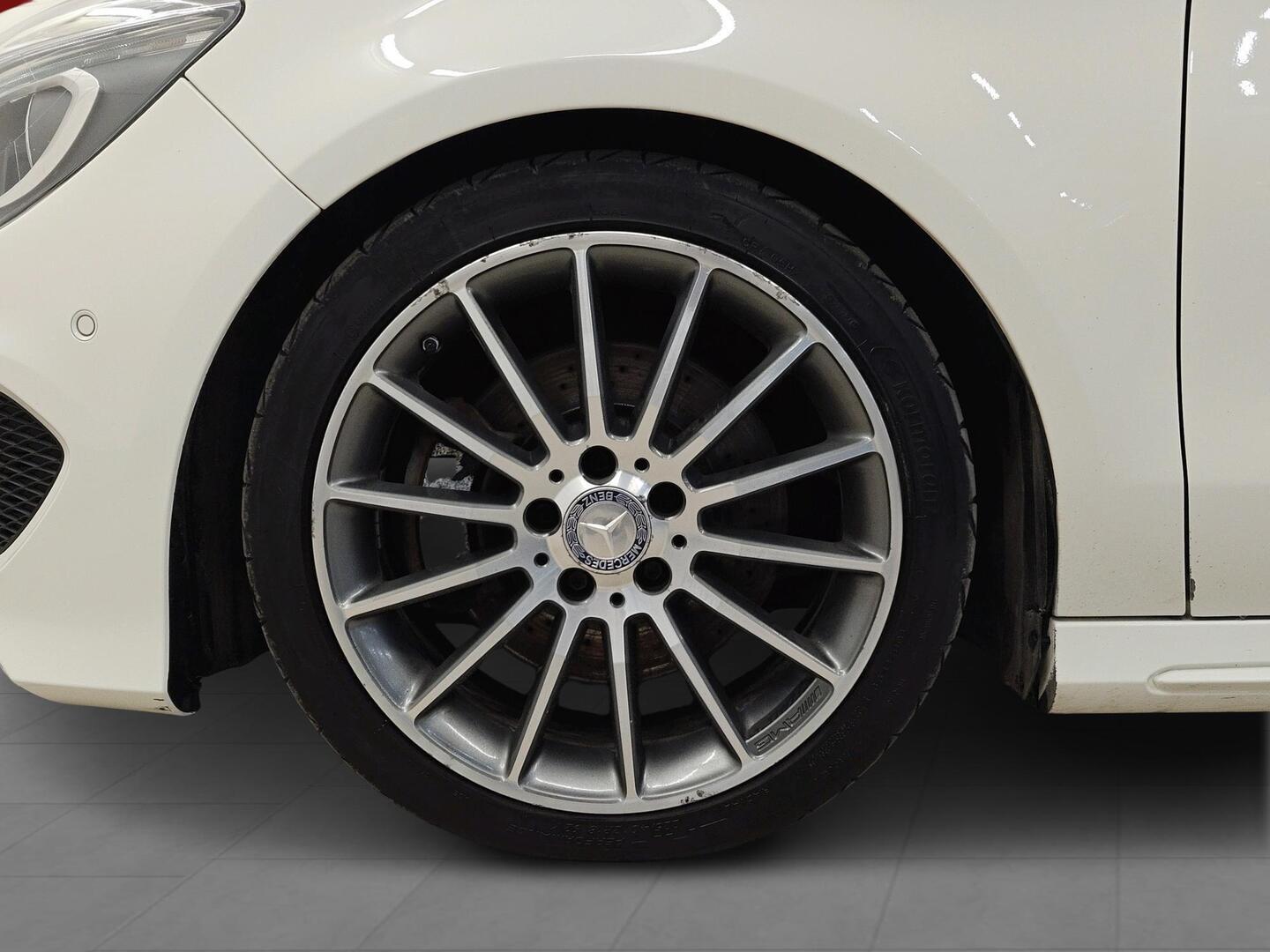 MERCEDES-BENZ CLA 2016