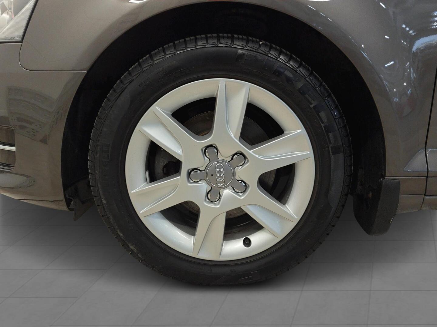 AUDI A3 2011