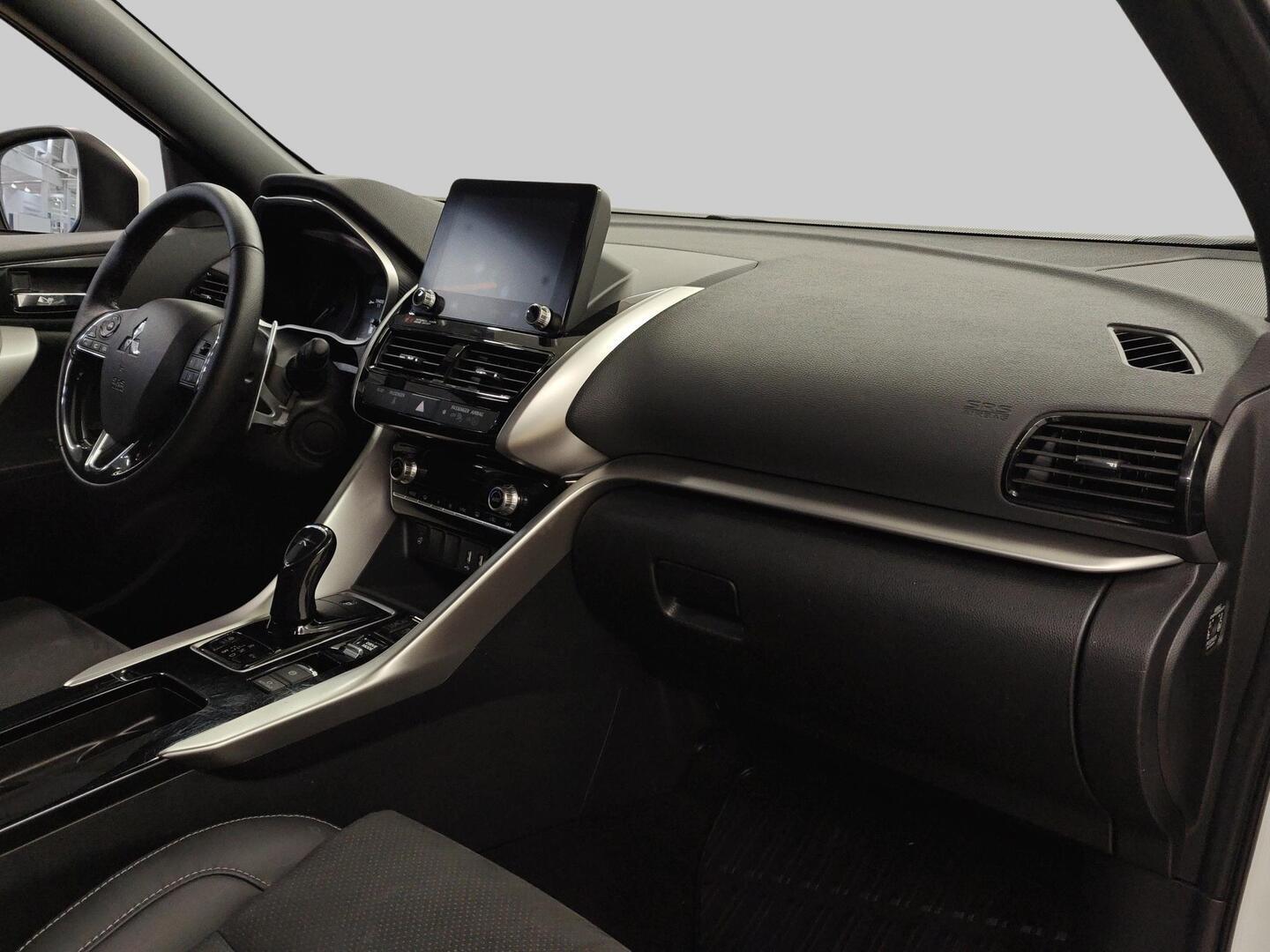 MITSUBISHI Eclipse Cross 2023