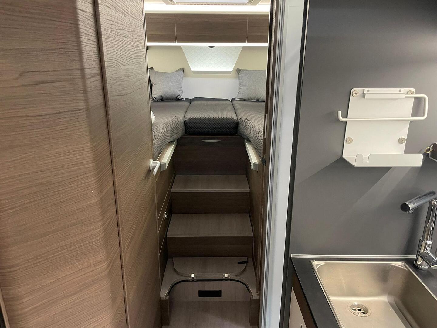 ADRIA MATRIX MB 670SL 2023