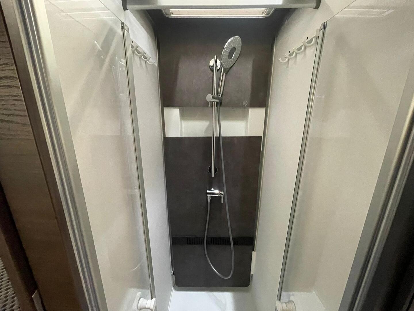 ADRIA MATRIX MB 670SL 2023