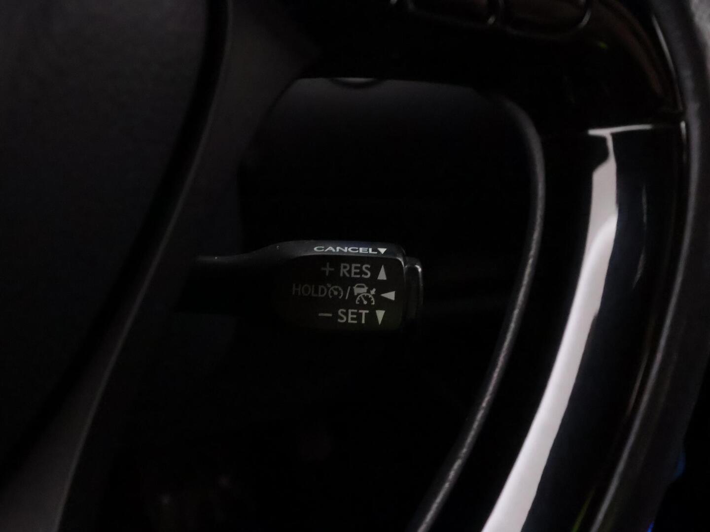 TOYOTA C-HR 2023