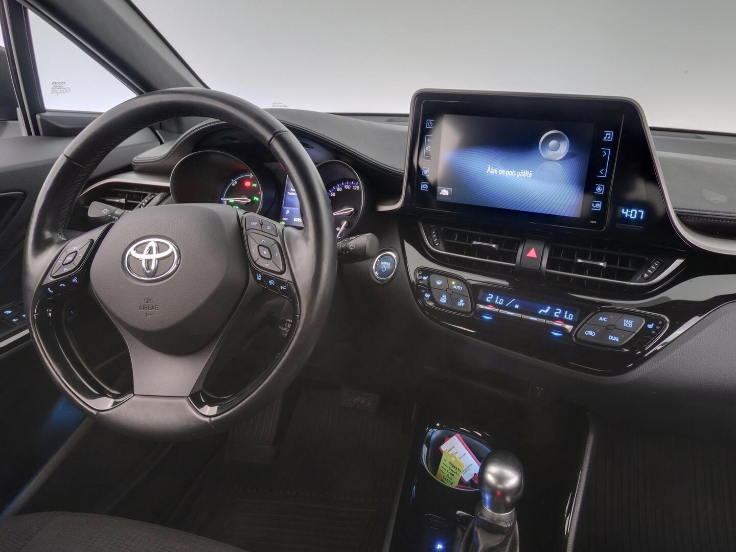 TOYOTA C-HR 2019