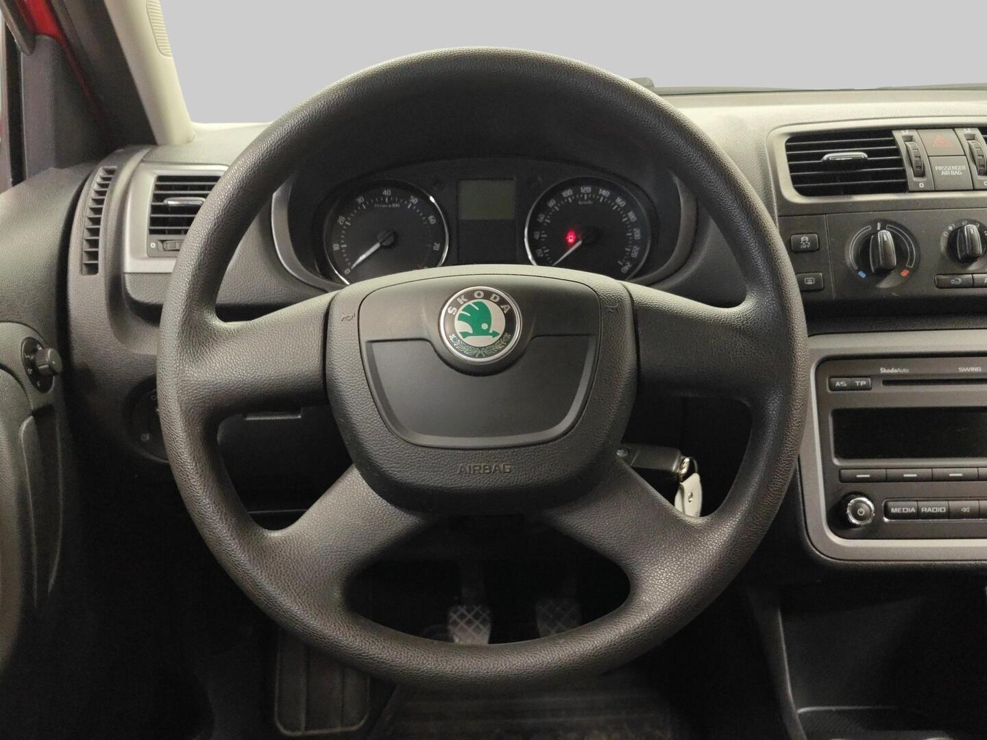 SKODA Fabia 2013