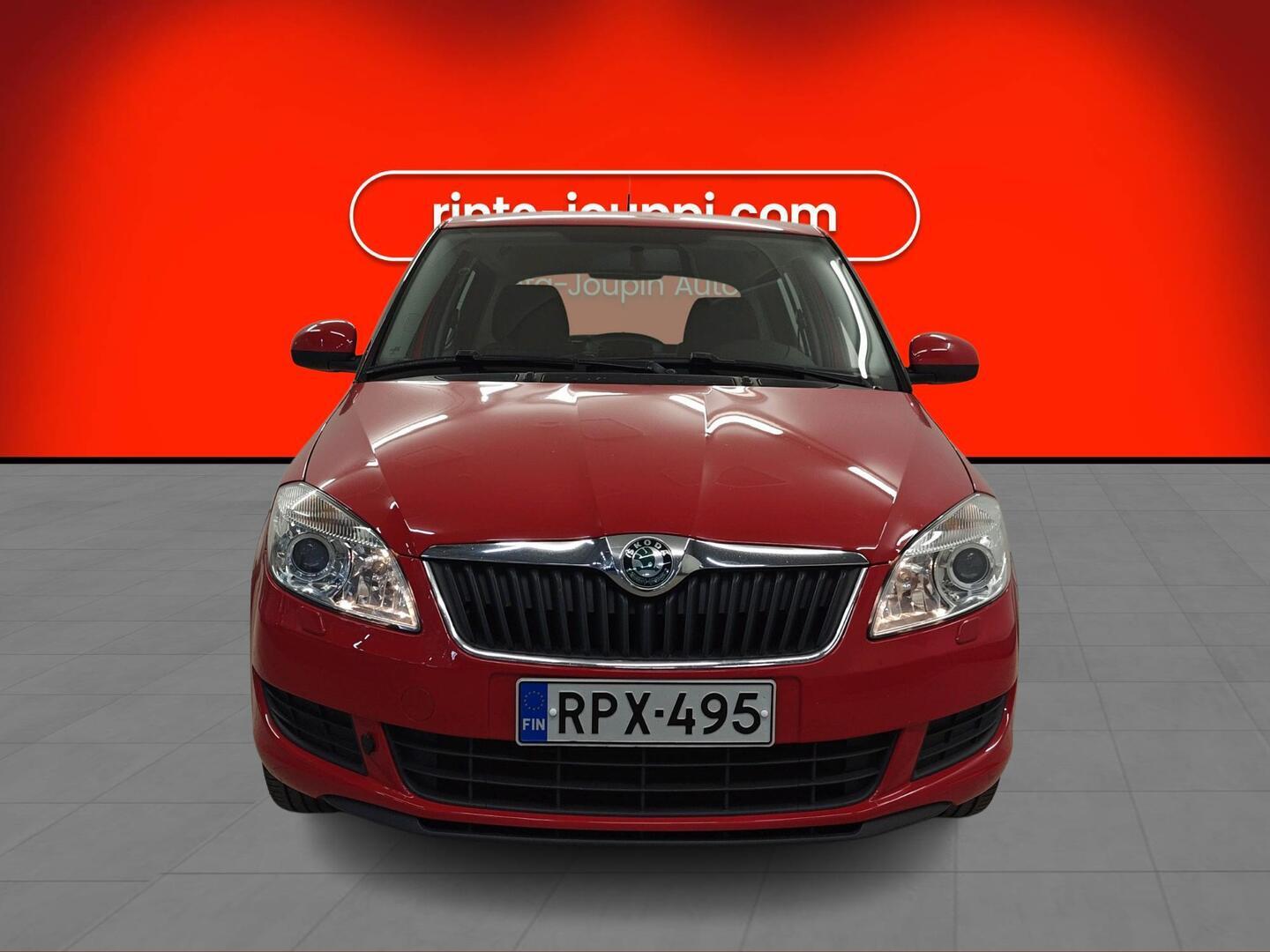 SKODA Fabia 2013