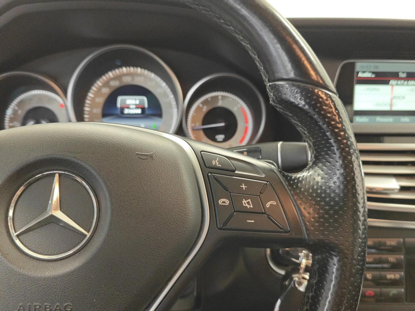 MERCEDES-BENZ E 2013