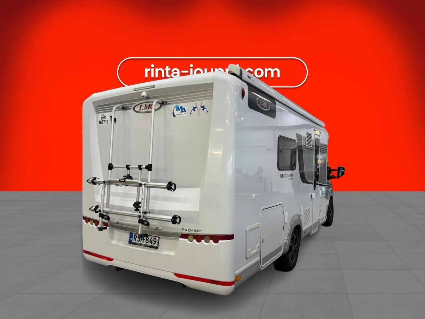 LMC CRUISER T711 PREMIUM 2017