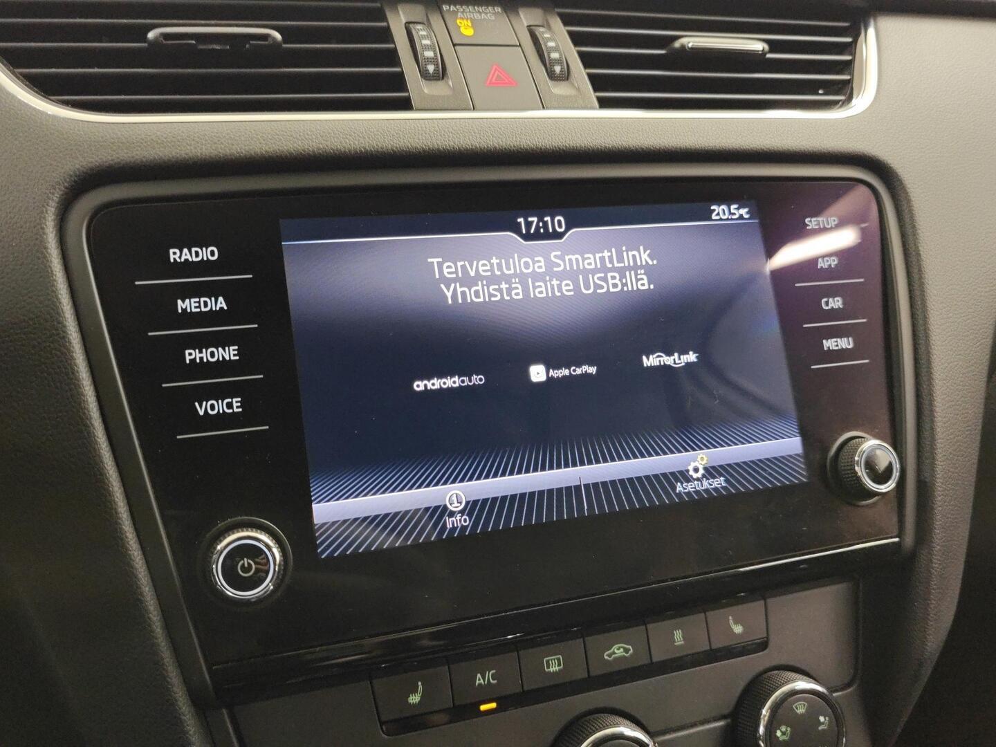 SKODA OCTAVIA 2019