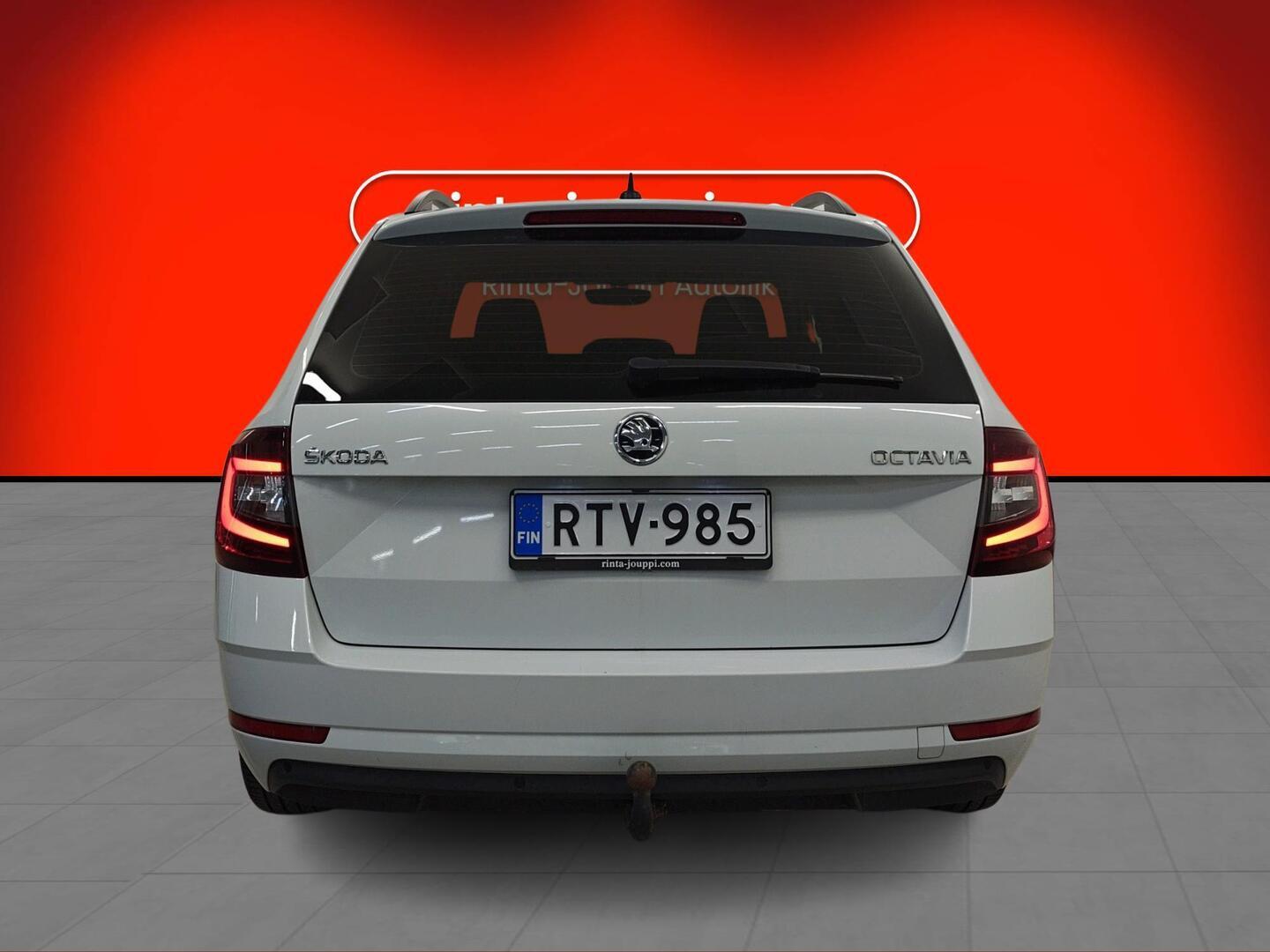 SKODA OCTAVIA 2019