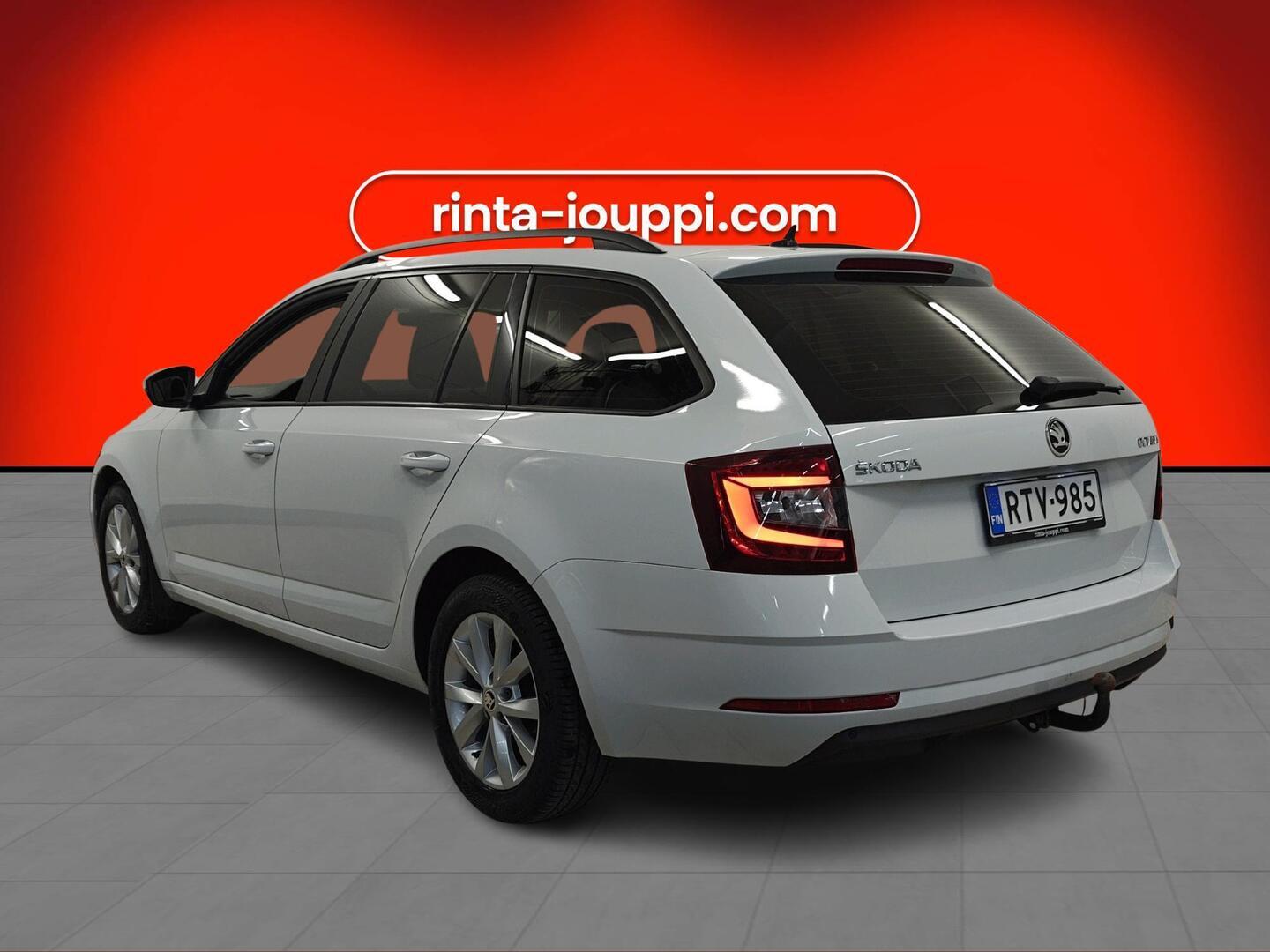 SKODA OCTAVIA 2019