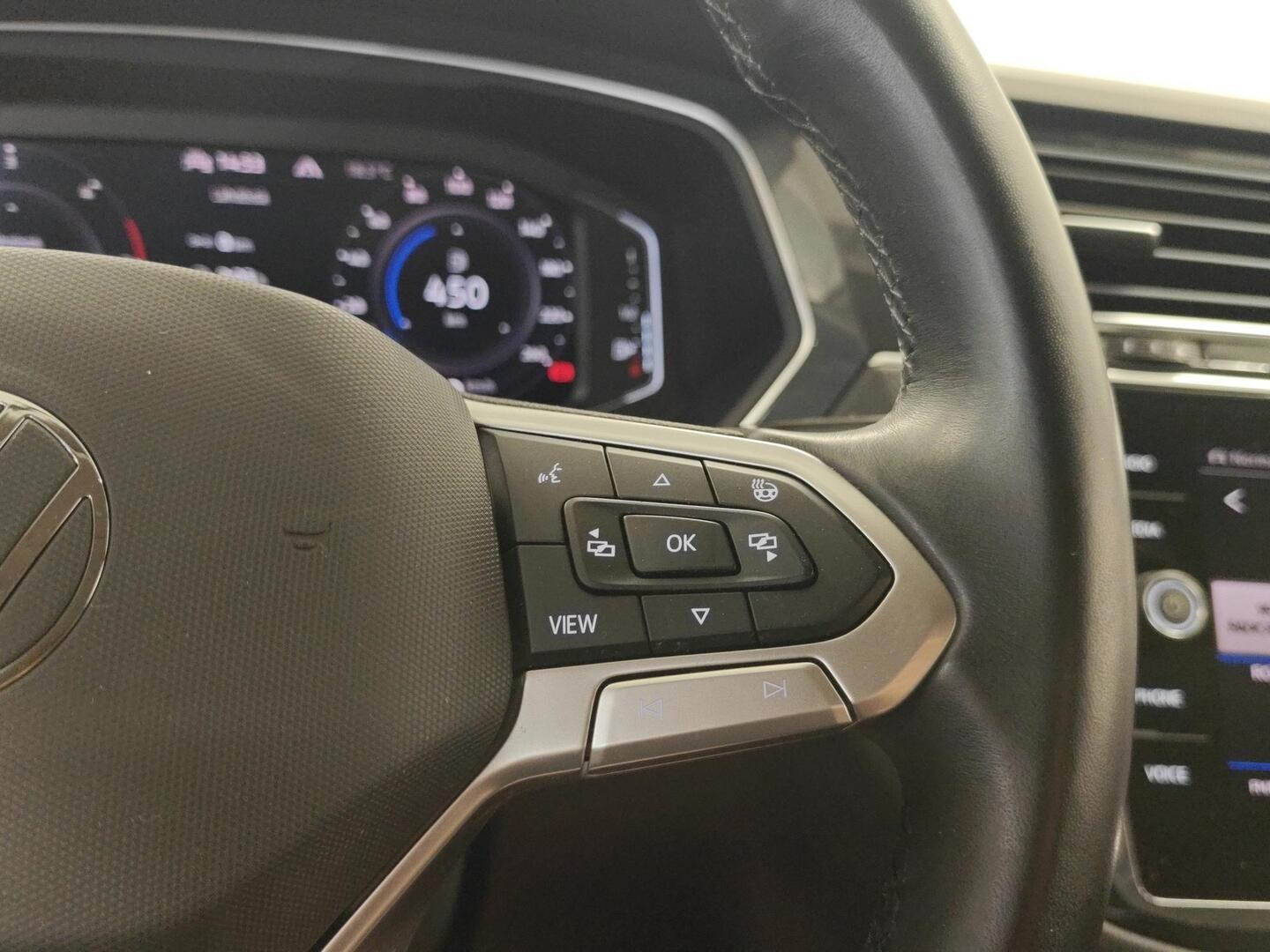 VOLKSWAGEN Tiguan 2021