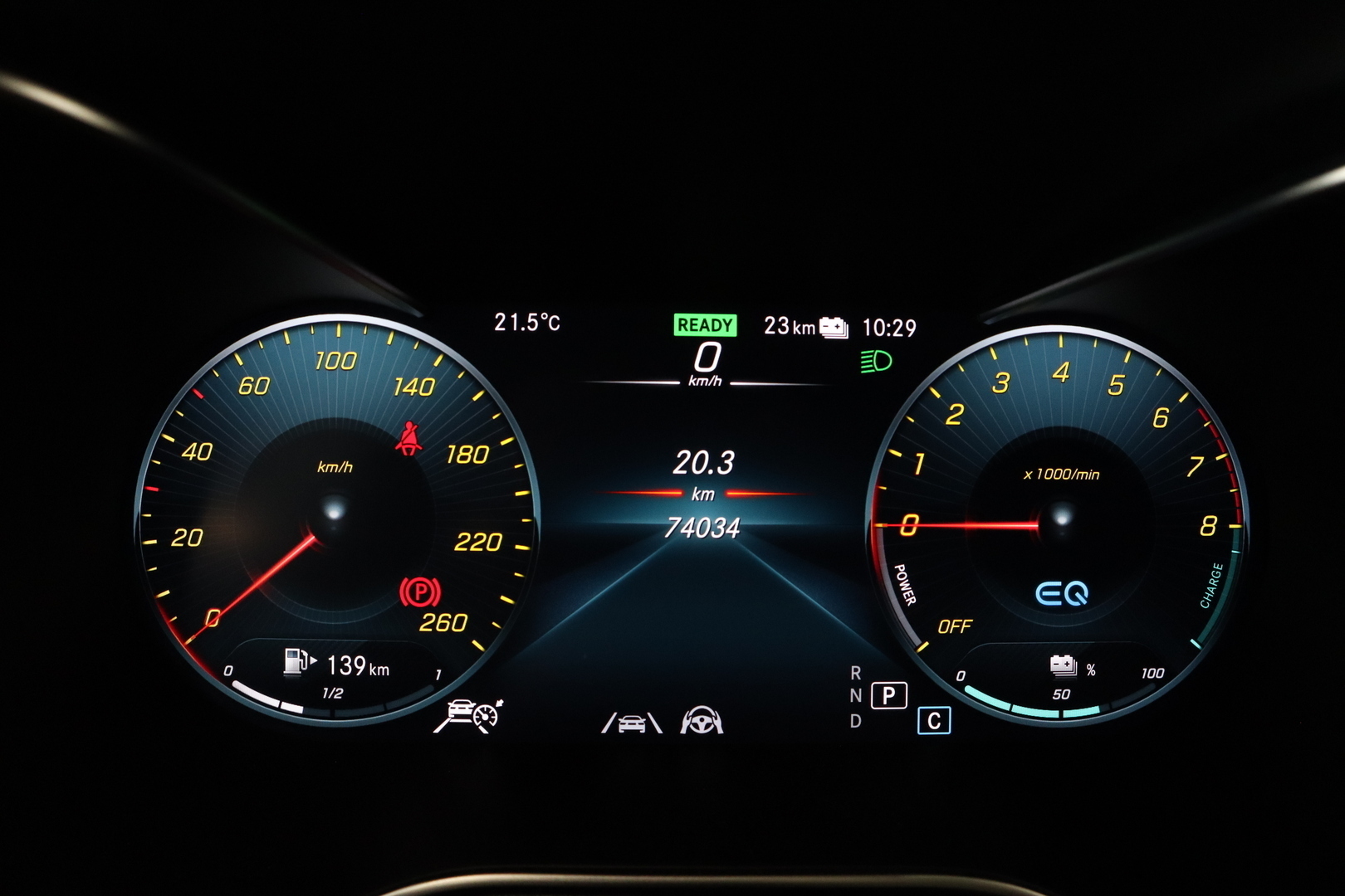 MERCEDES-BENZ GLC 2020