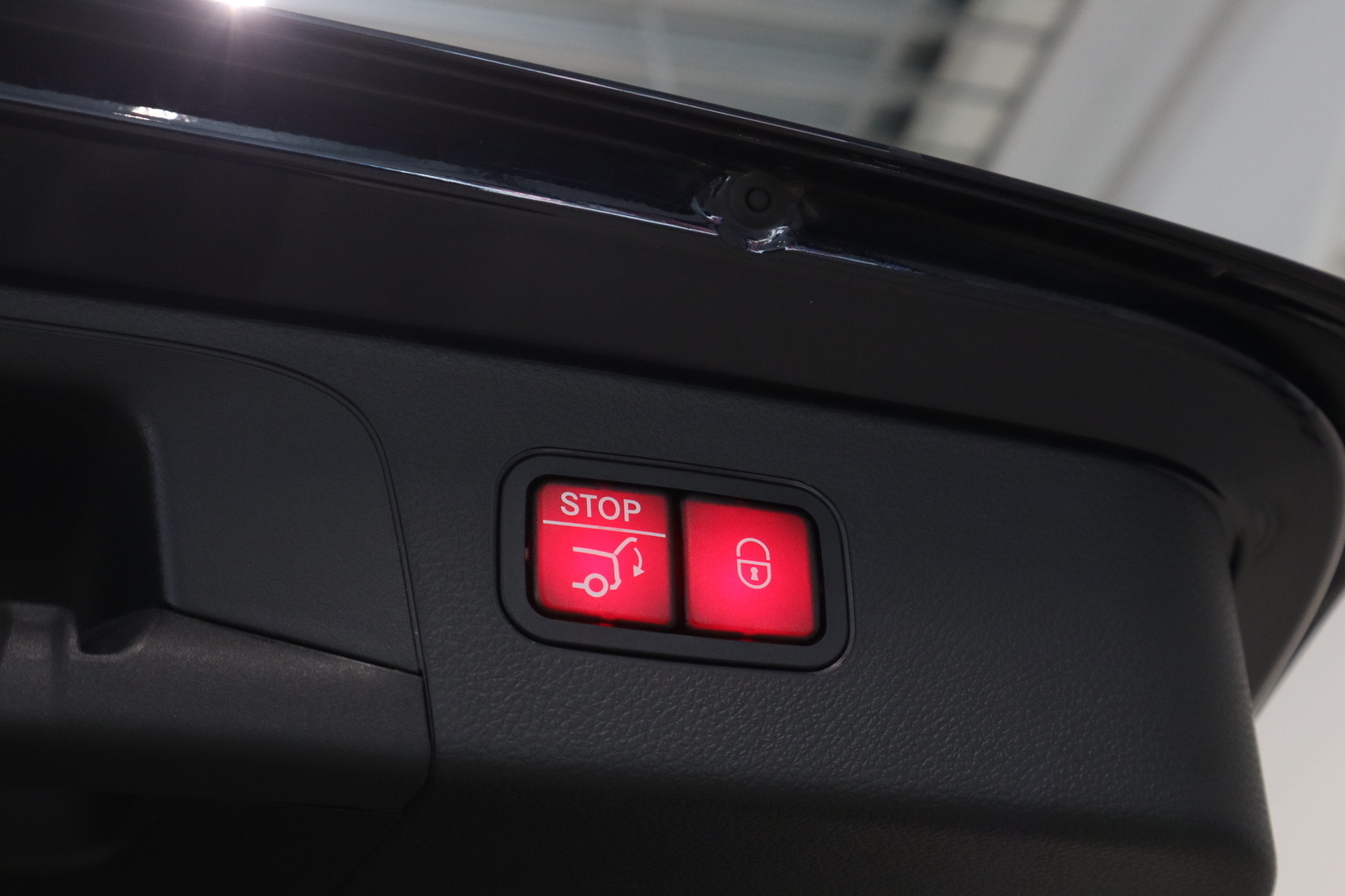 MERCEDES-BENZ GLC 2020