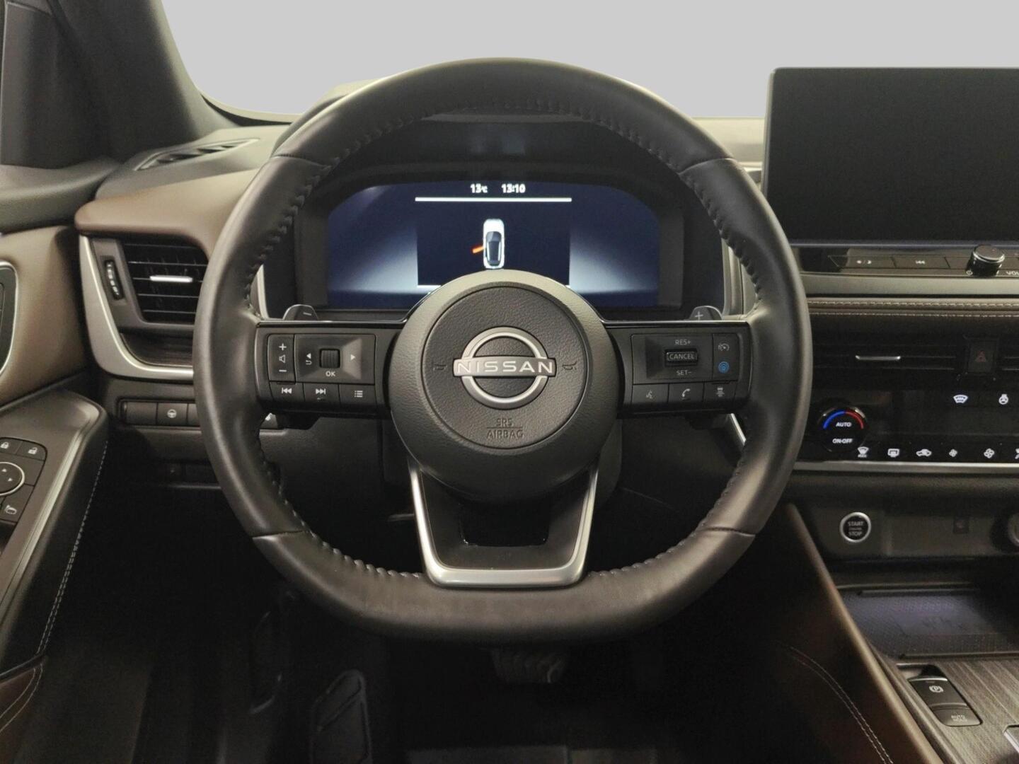 NISSAN Qashqai 2025
