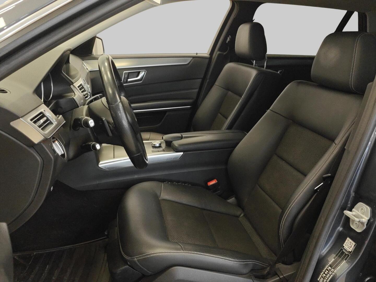 MERCEDES-BENZ E 2015