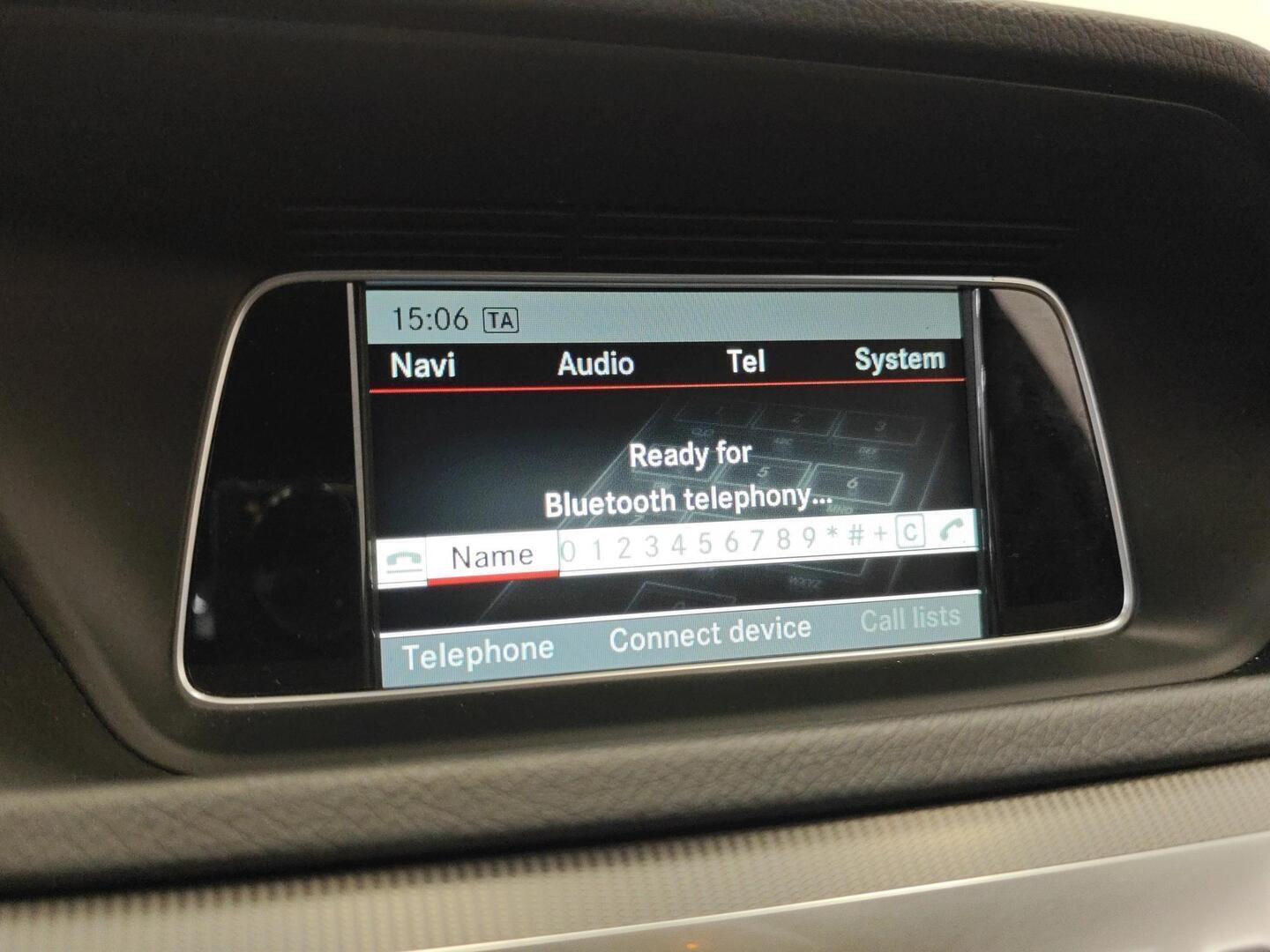 MERCEDES-BENZ E 2015