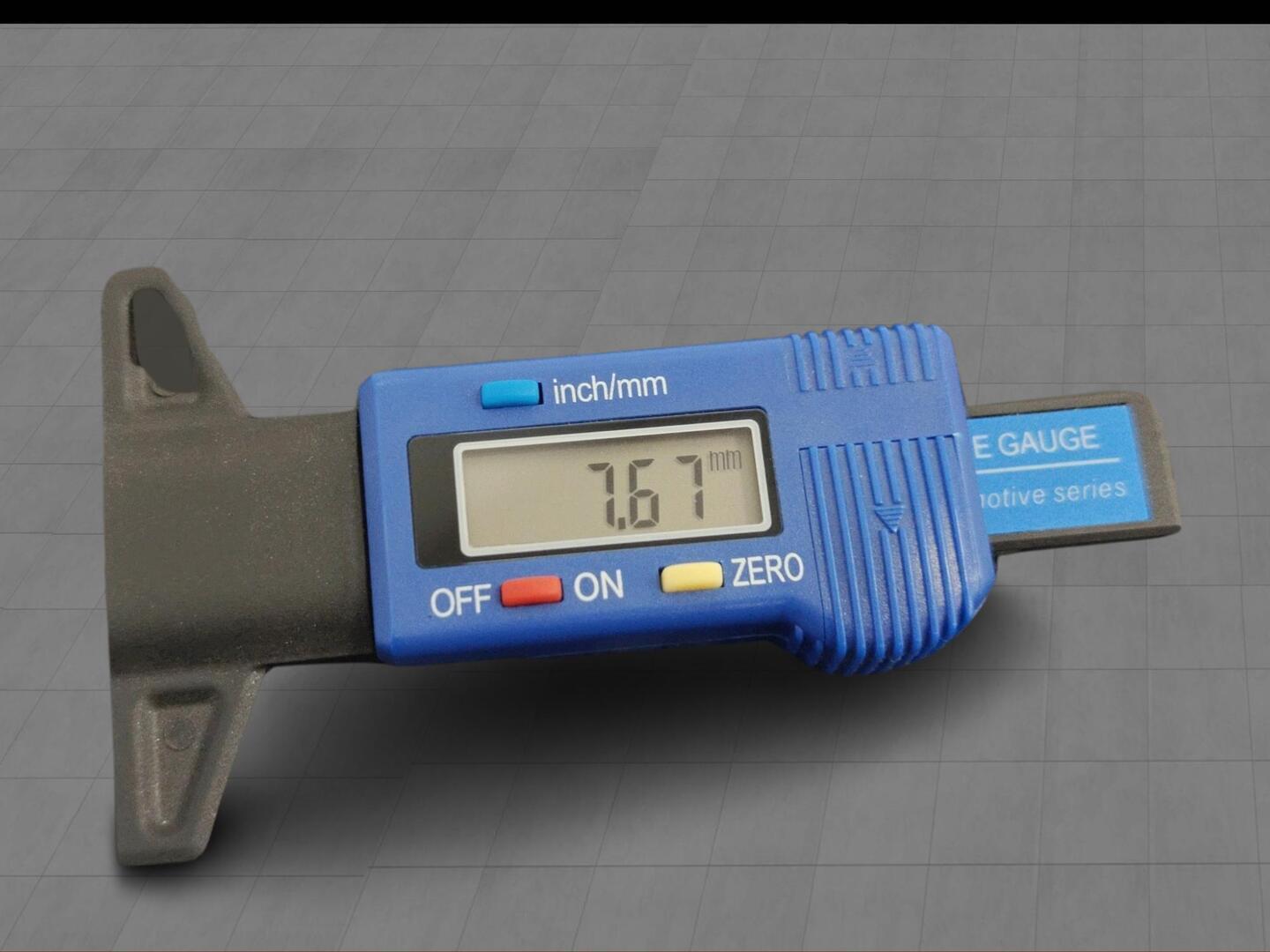 MERCEDES-BENZ E 2015