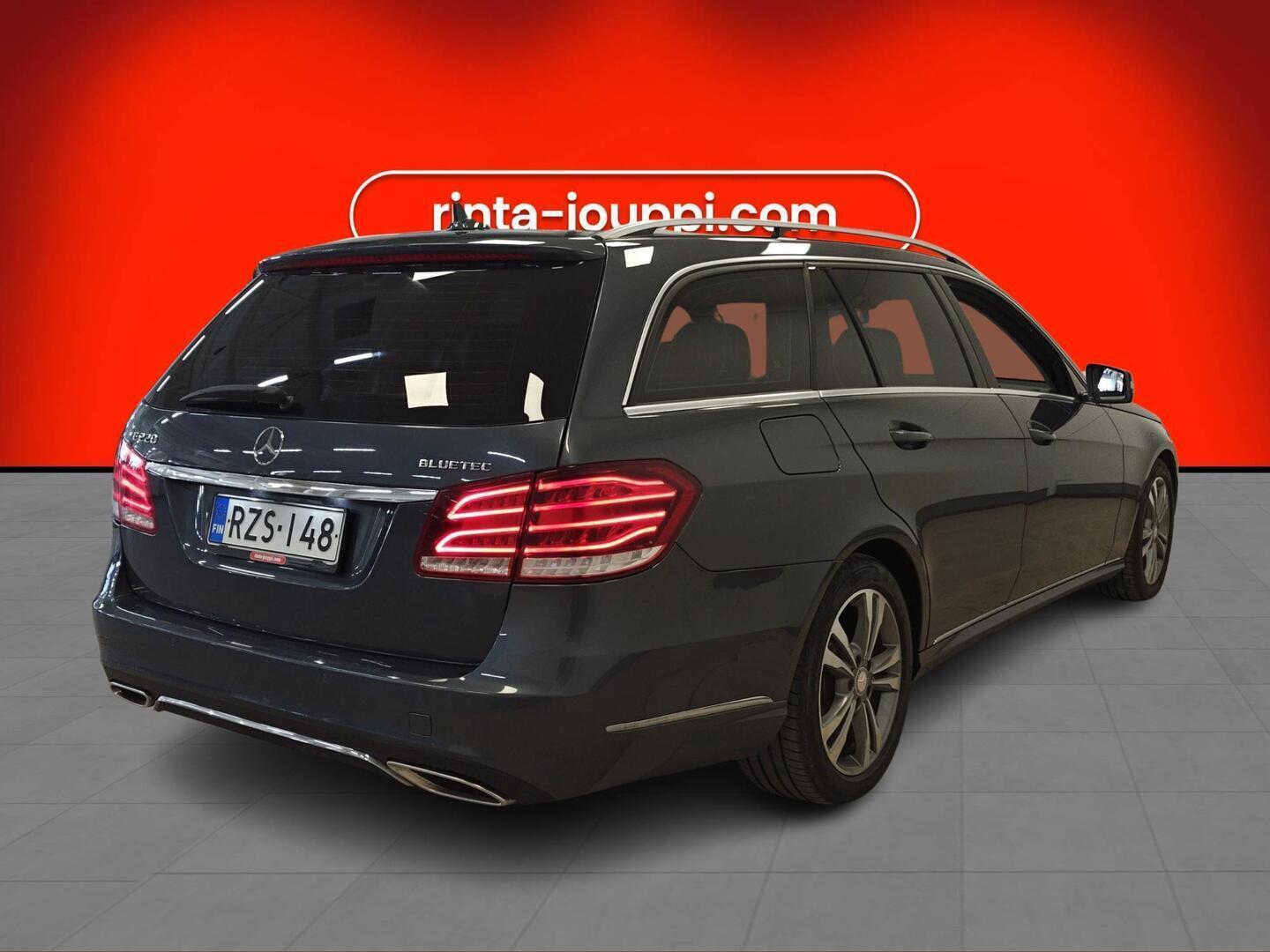 MERCEDES-BENZ E 2015