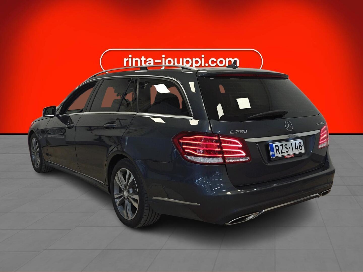 MERCEDES-BENZ E 2015