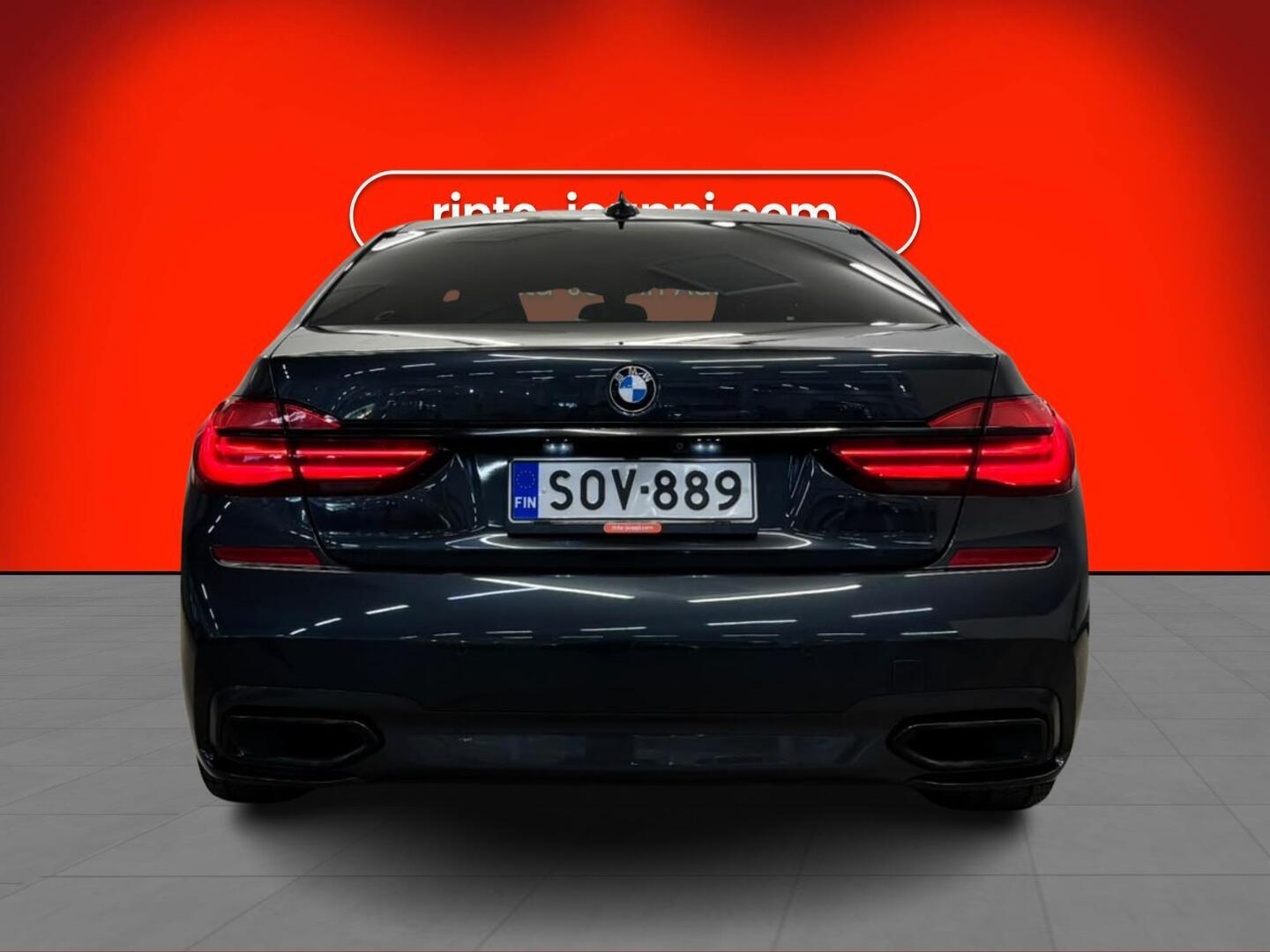 BMW 740 2017