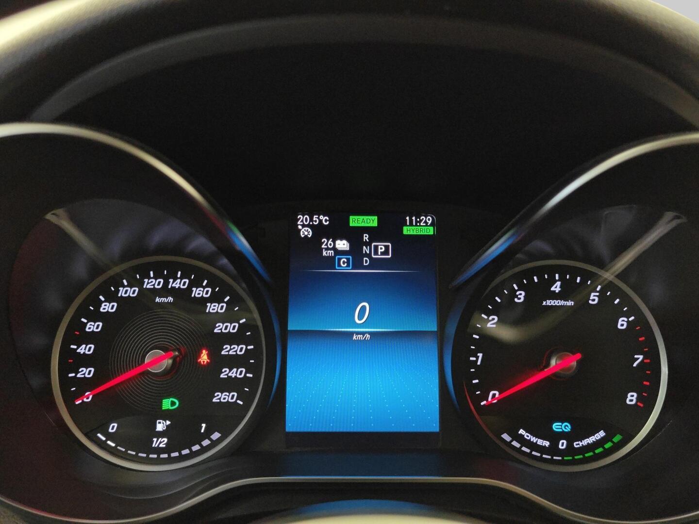 MERCEDES-BENZ C 2020