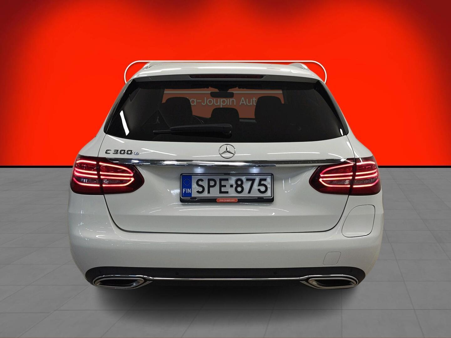 MERCEDES-BENZ C 2020