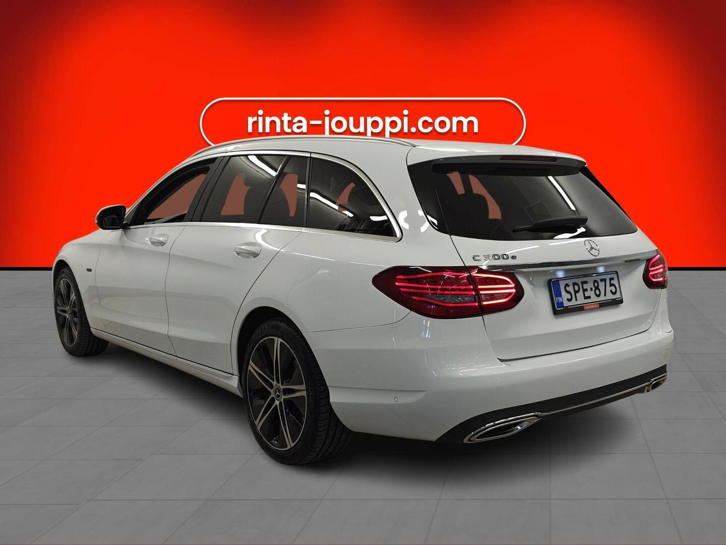 MERCEDES-BENZ C 2020