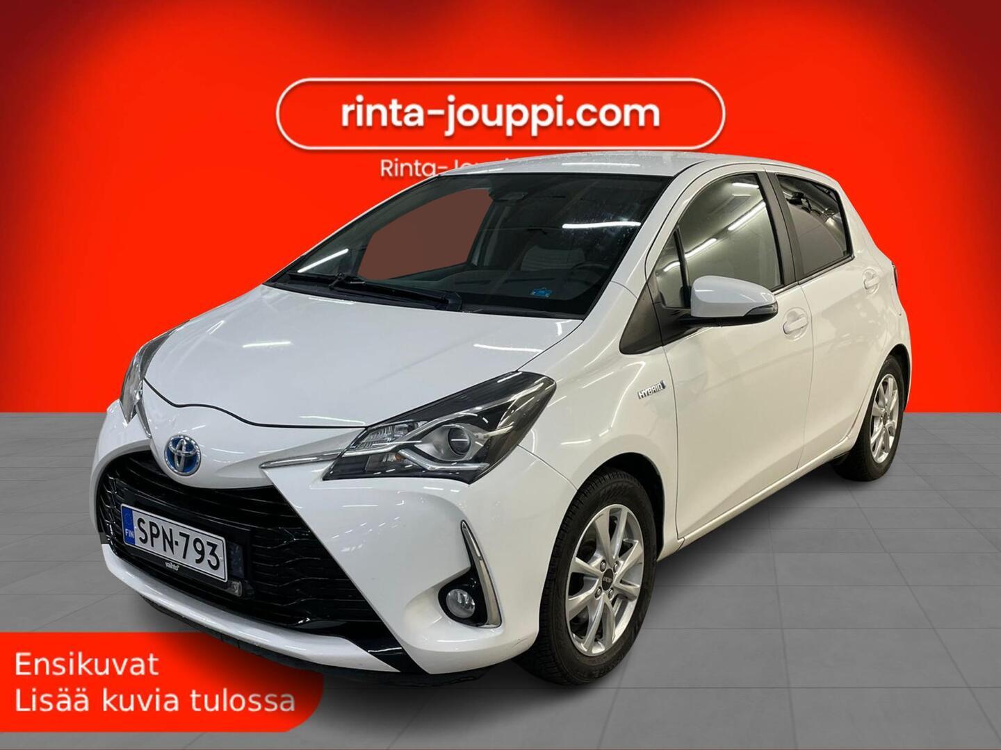 TOYOTA Yaris 2019