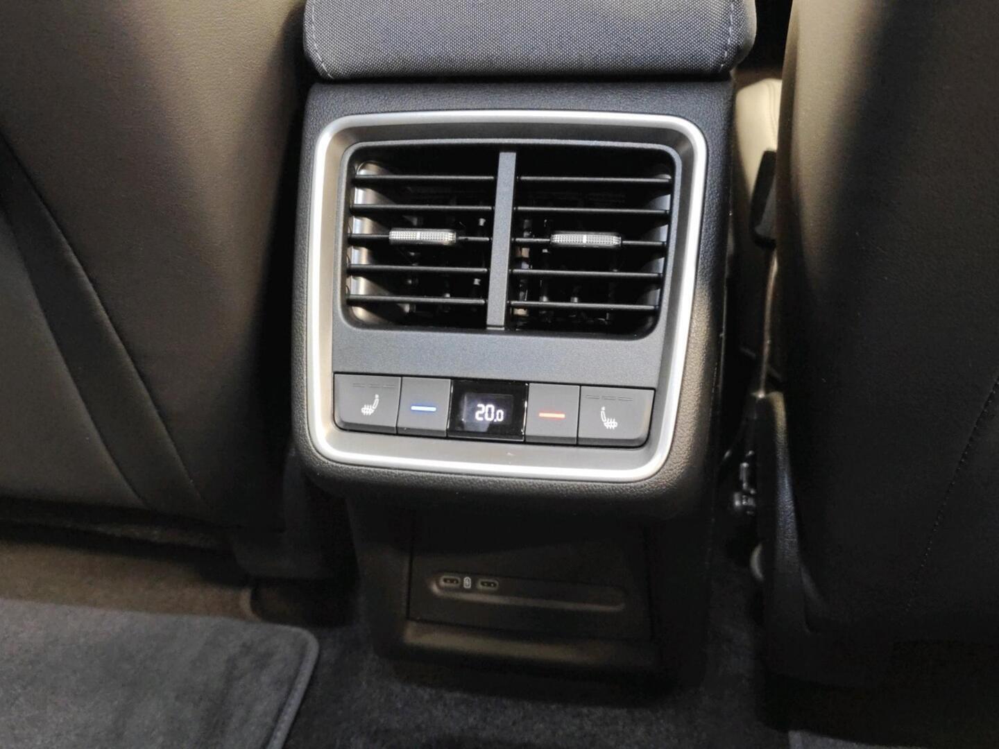 SKODA Enyaq 2026