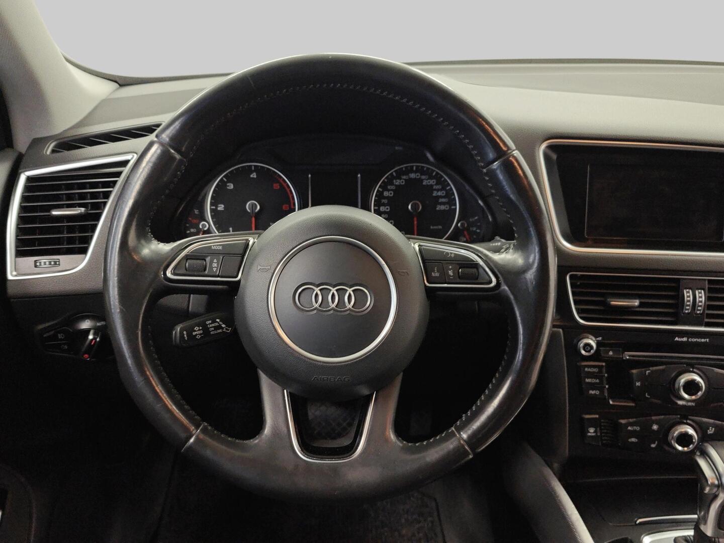 AUDI Q5 2015