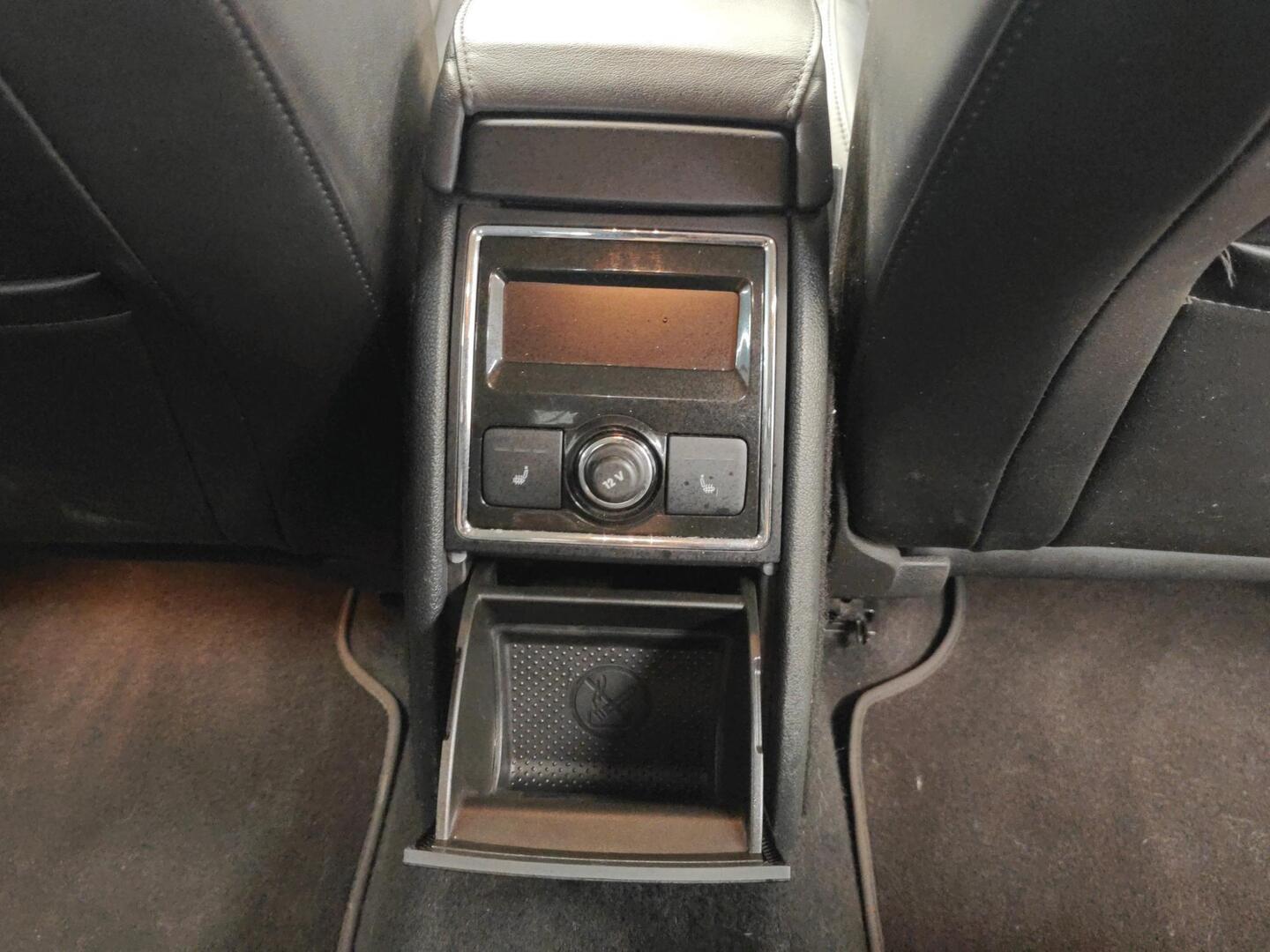 SKODA Superb 2010
