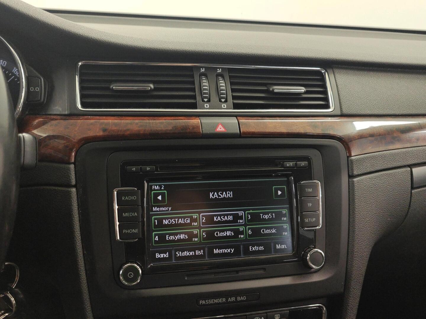 SKODA Superb 2010