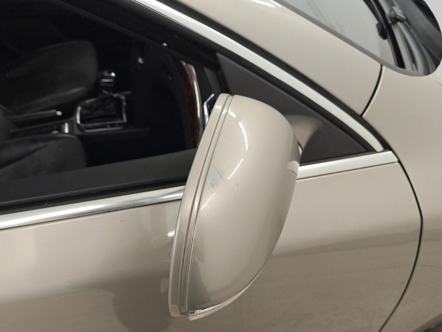 SKODA Superb 2010