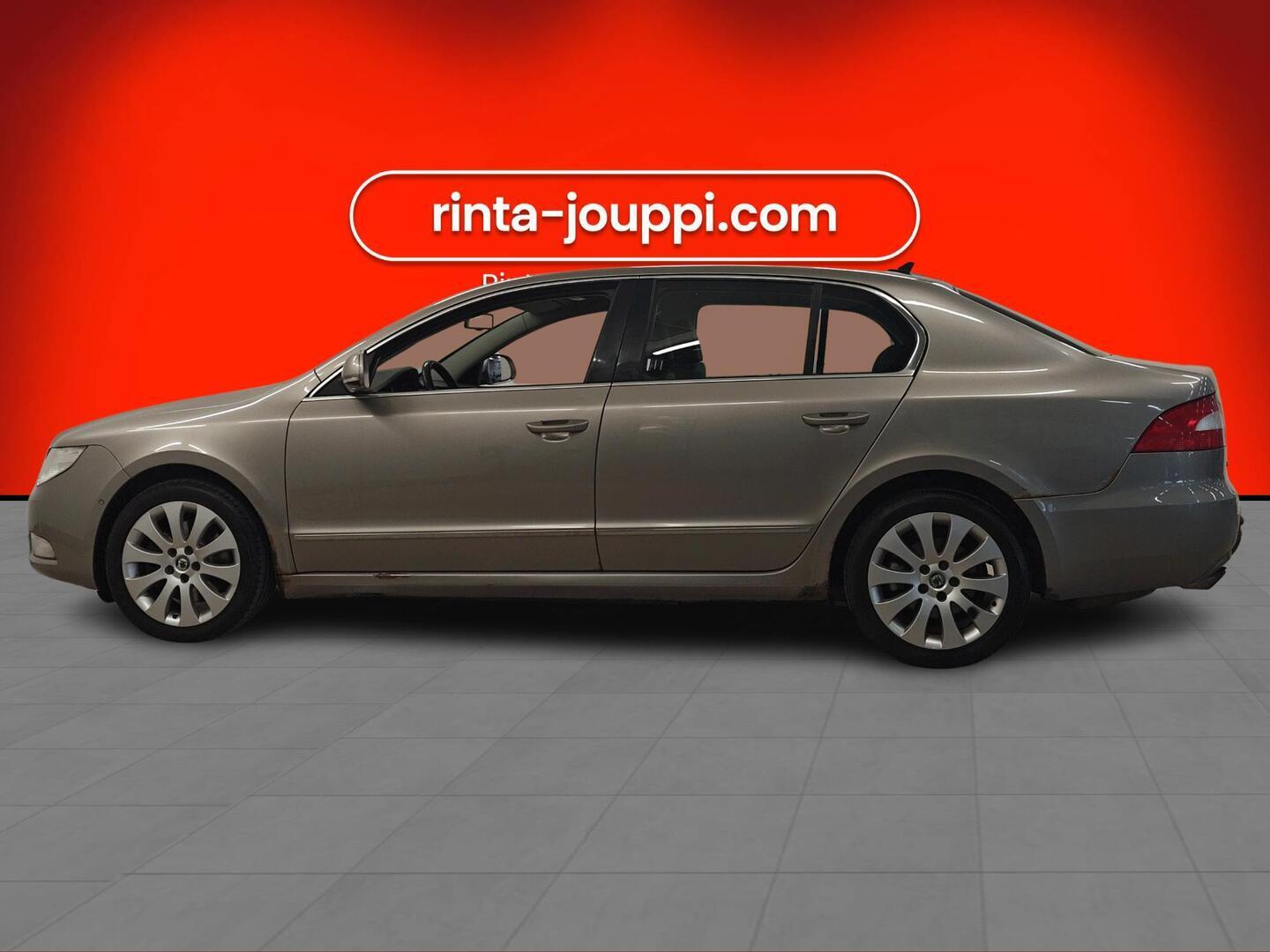 SKODA Superb 2010