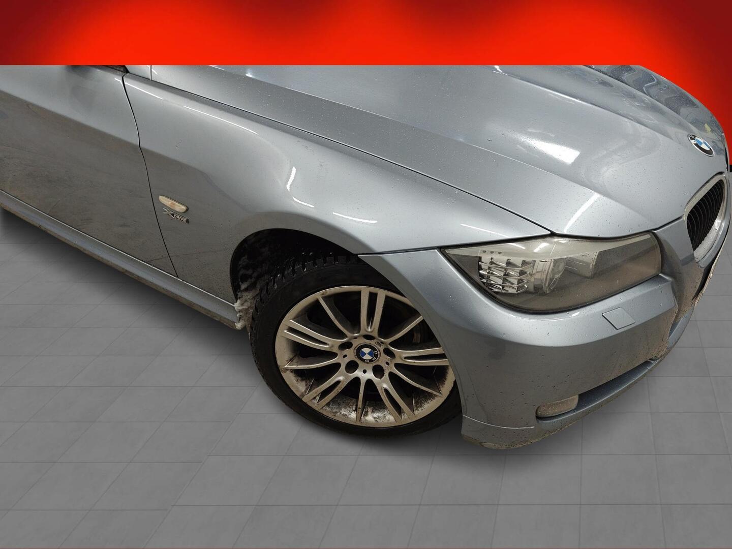 BMW 320 2011