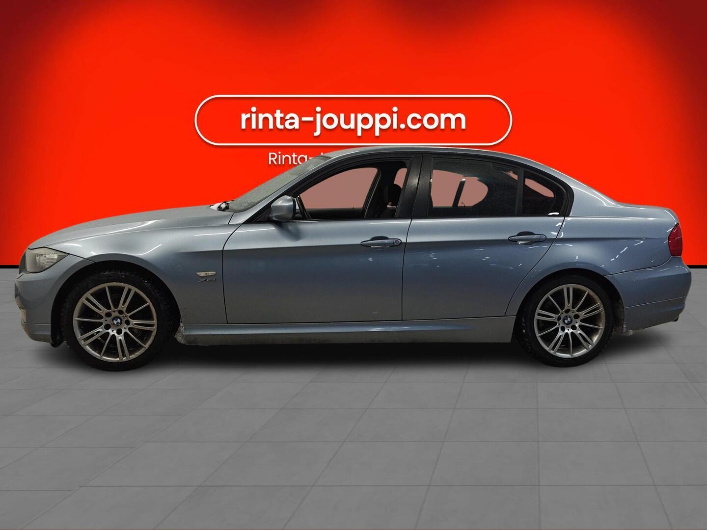 BMW 320 2011