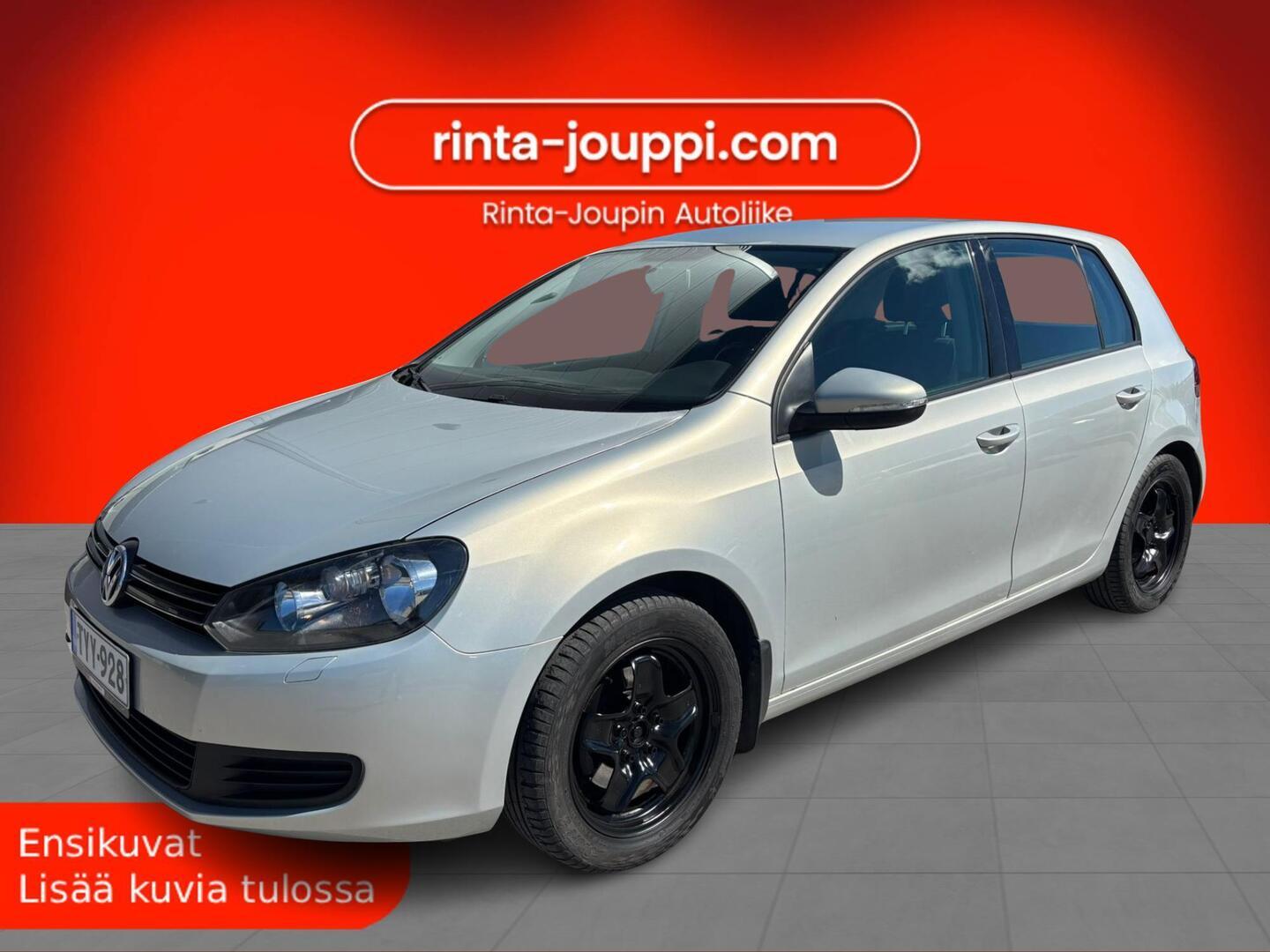 VOLKSWAGEN Golf 2012