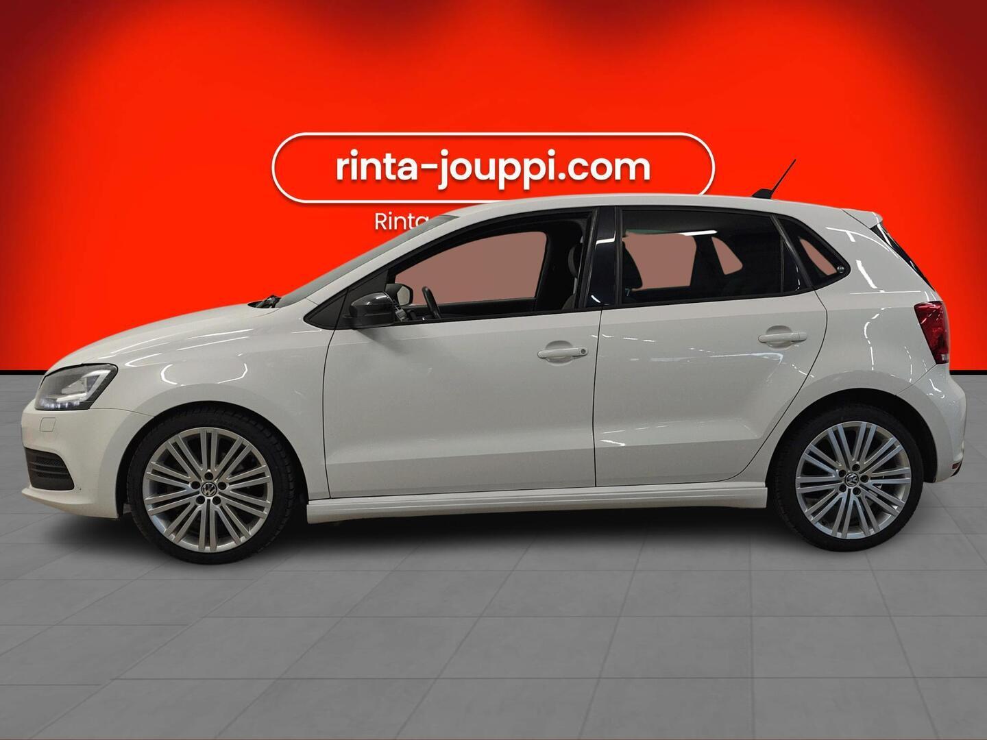 VOLKSWAGEN Polo 2014