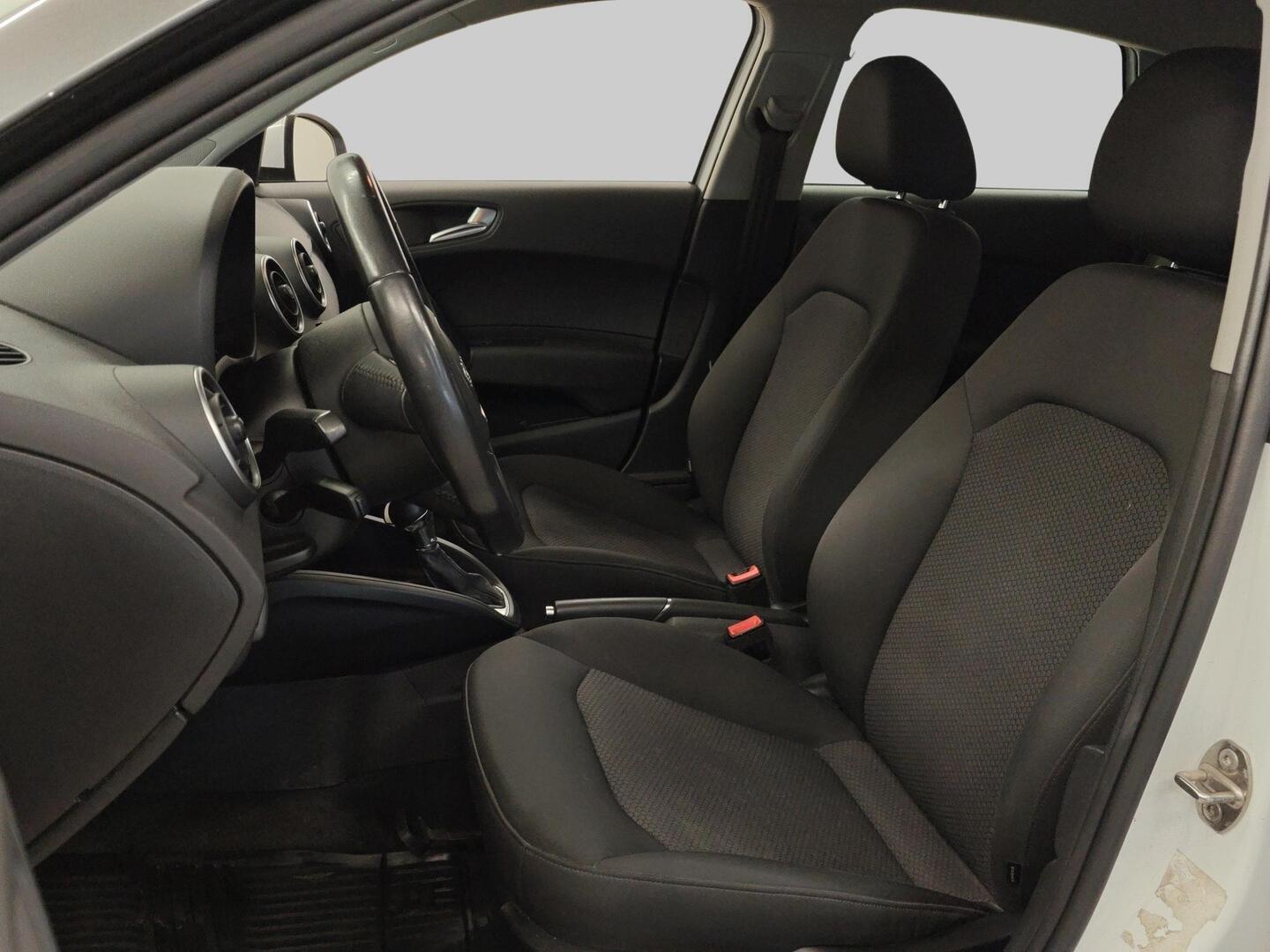 AUDI A1 2014