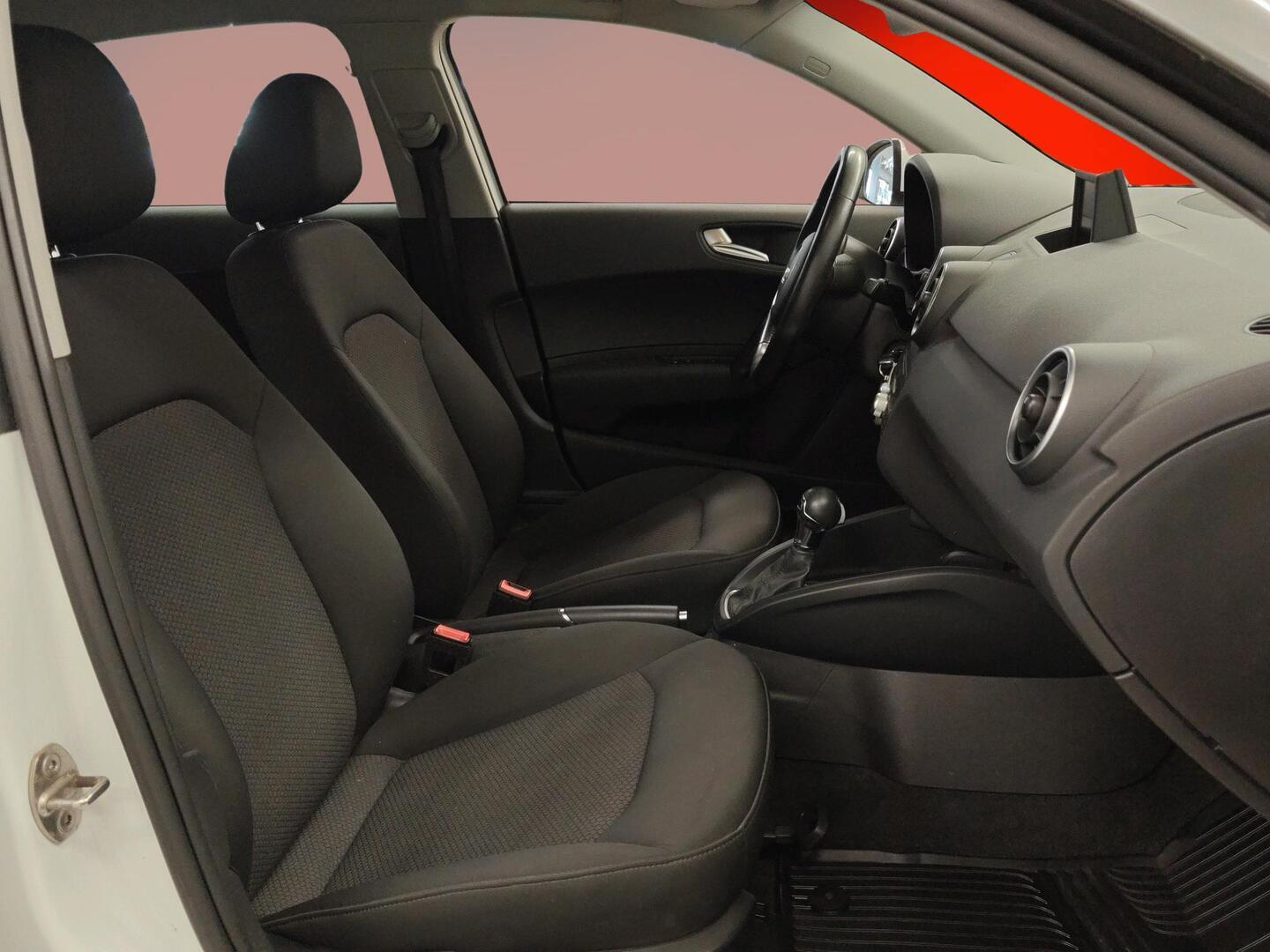 AUDI A1 2014