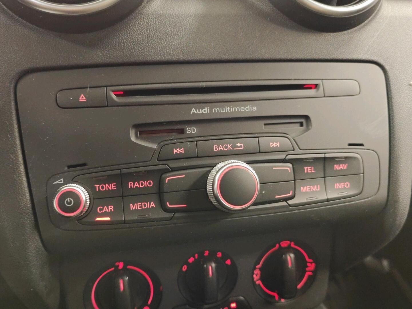 AUDI A1 2014